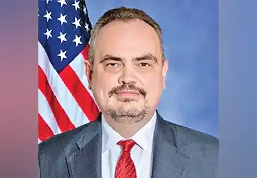 ঢাকা আসছেন মার্কিন দূত ব্রেন্ট  ক্রিস্টেনসেন 